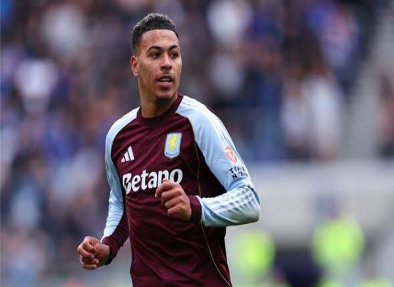 &quot;Aston Villa&quot; yarımmüdafiəçisi ilə müqaviləni yeniləyir&nbsp;